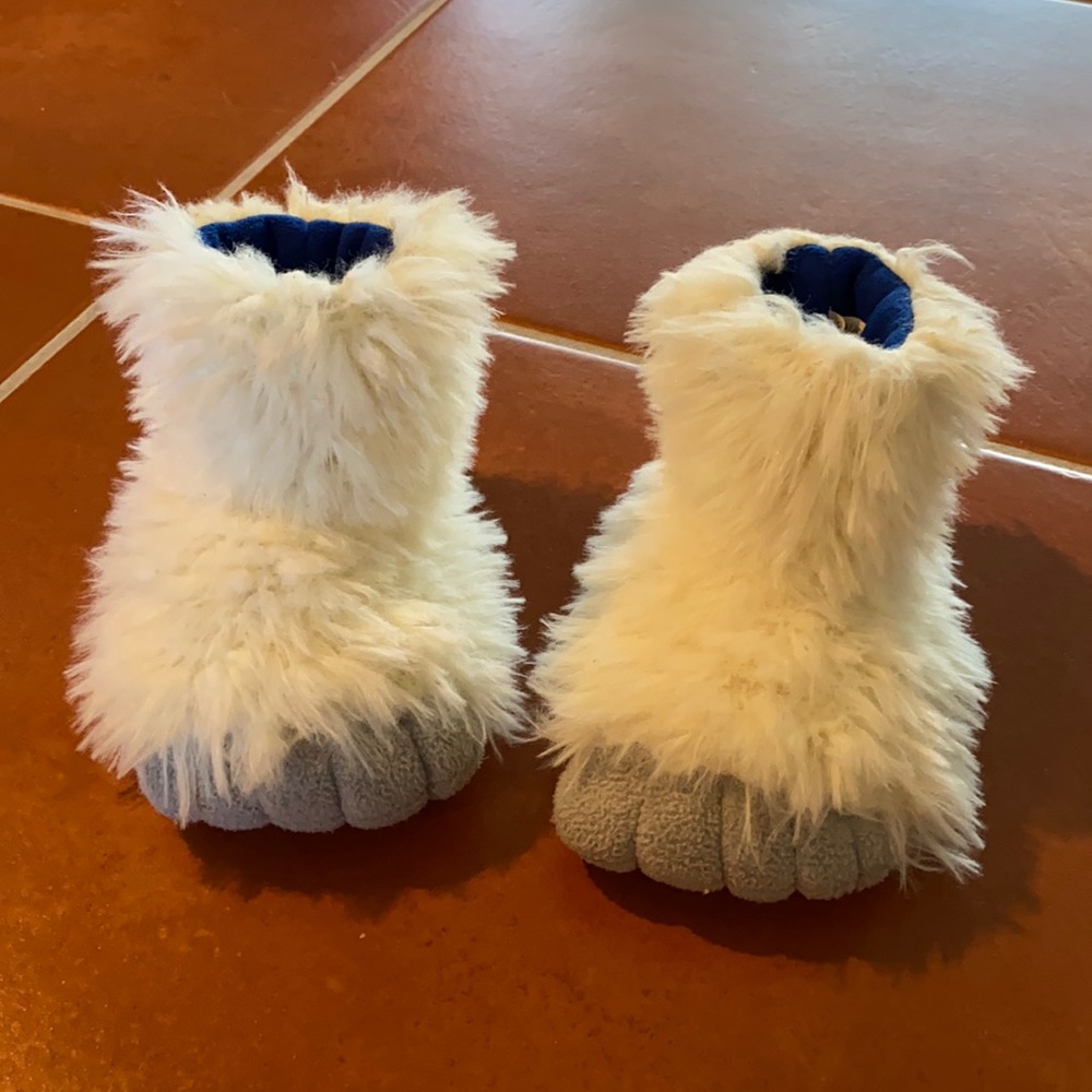 Slippers